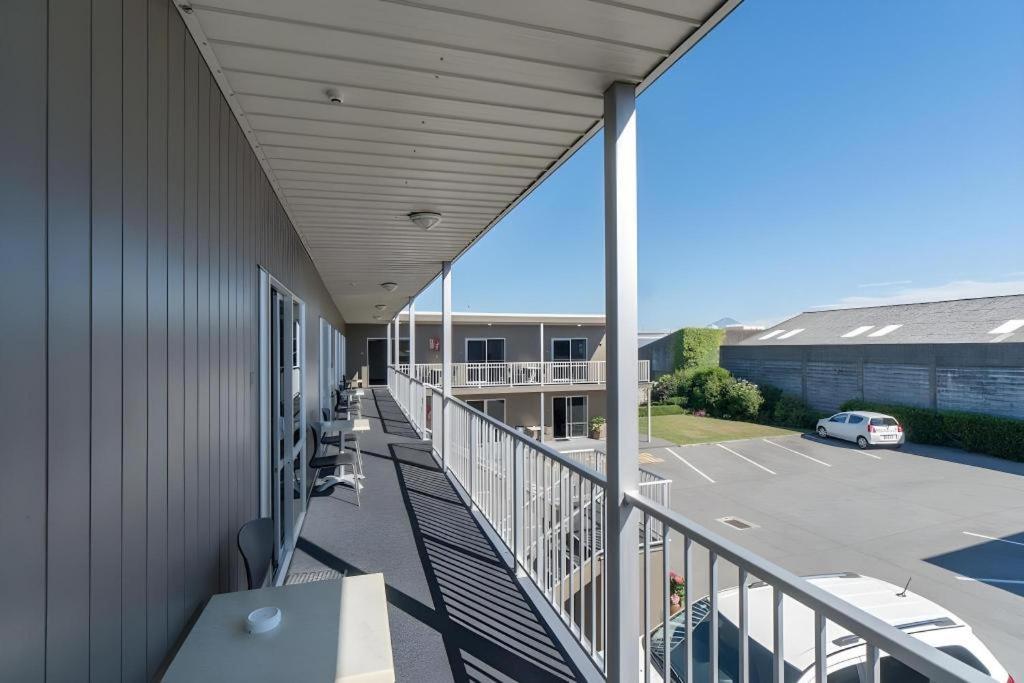 Hawera Central Motor Lodge Екстер'єр фото