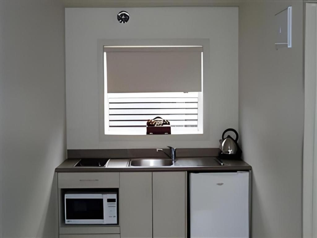 Hawera Central Motor Lodge Екстер'єр фото